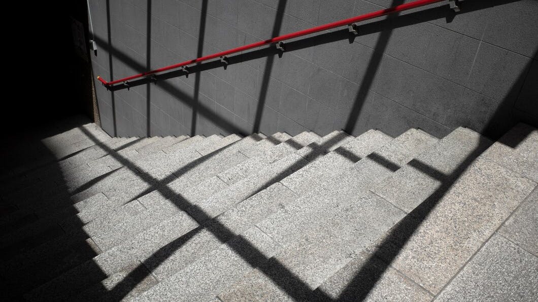 6736164d1c2f5676354f2b2e Viewabstractoutdoorsdaylightshadows 232149080255