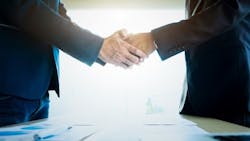 674de0d3af49073a56b2cc34 Businessmenshakinghandsmeeting 1421282 674de0d3af49073a56b2cc34 Businessmenshakinghandsmeeting 1421282