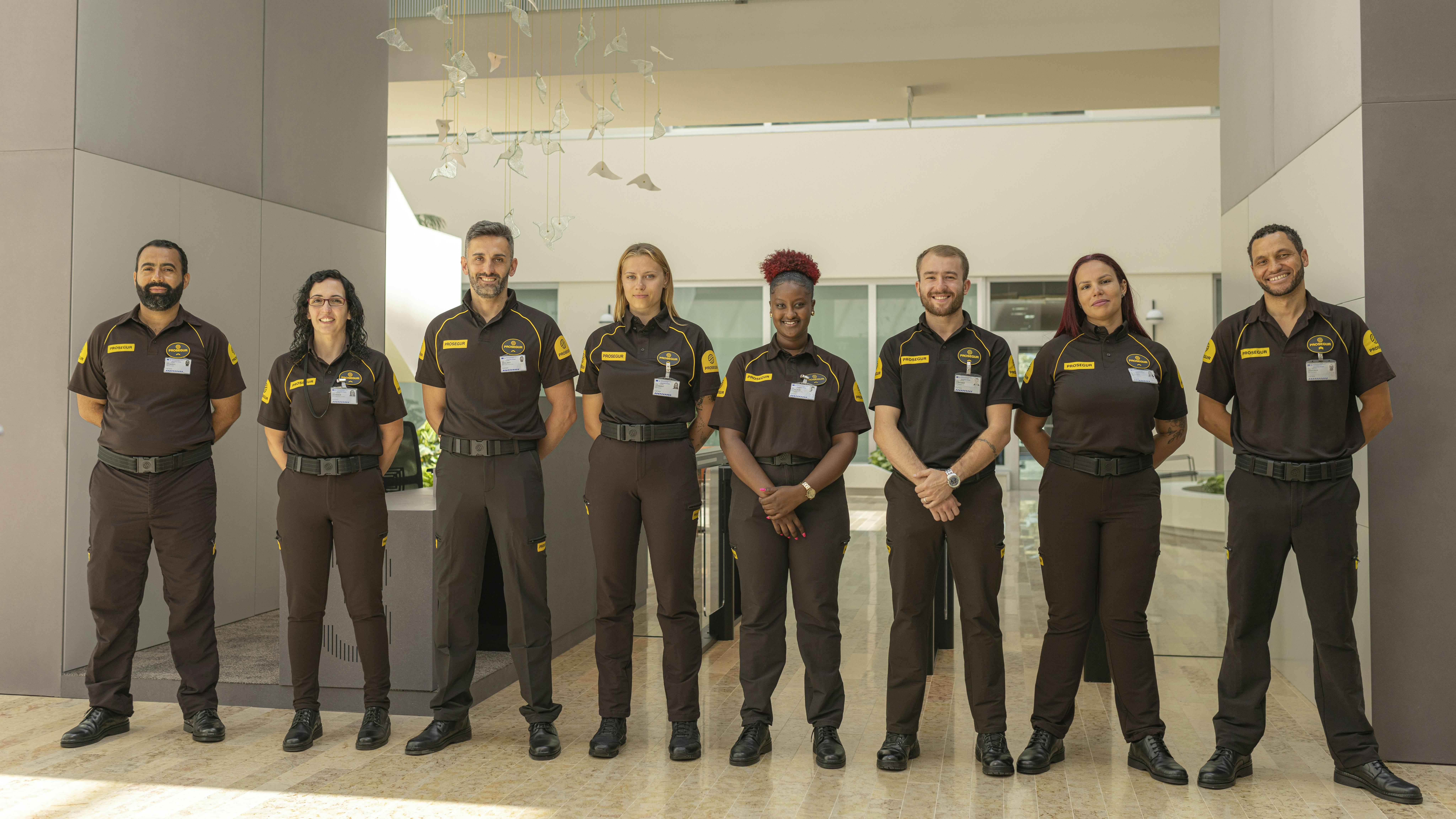 67520107f8faff4a83ba5929 Prosegur Officers