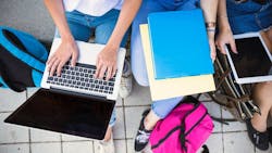 679d1a867ff7b91096991f55 Cropwomenstudyingstreet 232147860581 679d1a867ff7b91096991f55 Cropwomenstudyingstreet 232147860581