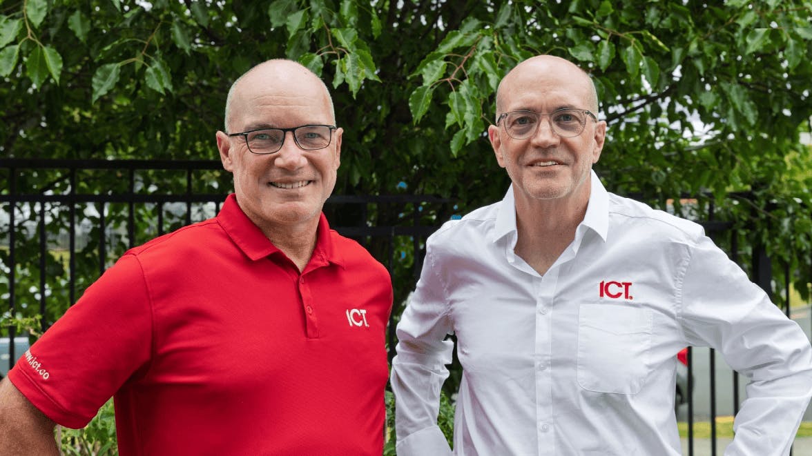 Founder Hayden Burr (L) with ICT CEO Andy Bane (R)