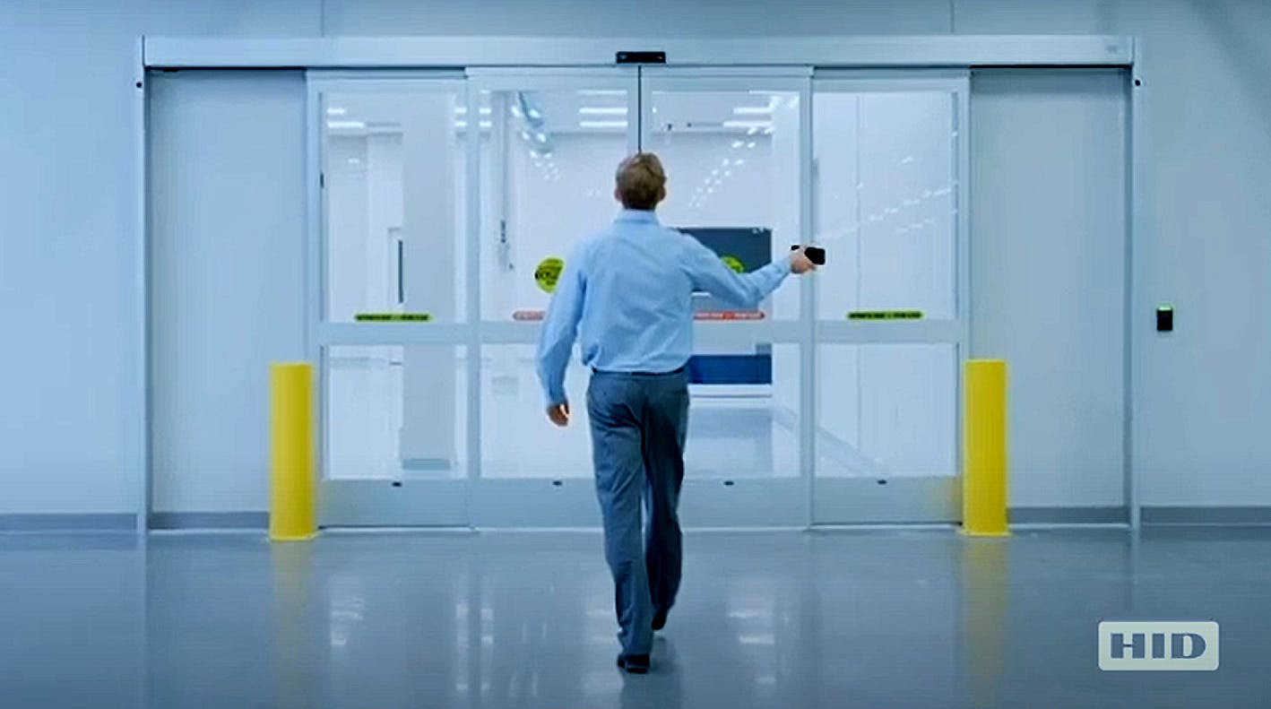 With HID Mobile Access technology, Deskbee can host mobile credentials within its application. This feature allows users to enter facilities using their smartphones or tablets, providing a high level of security.