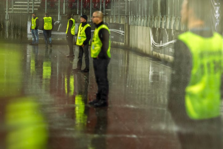 Security guards, supported by advanced screening and other technologies, are essential to maintaining safety and efficiency at event entrances.