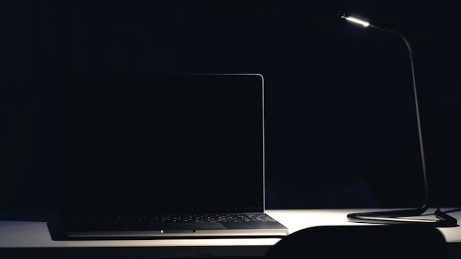 682f478620a40558c063afc8 Blacklaptopscreendarkroomnight