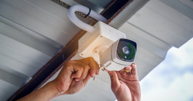 Deep Sentinel’s dealer program includes sales enablement, technical support, and a BYOC offering that allows integrators to add live monitoring to existing camera systems.
