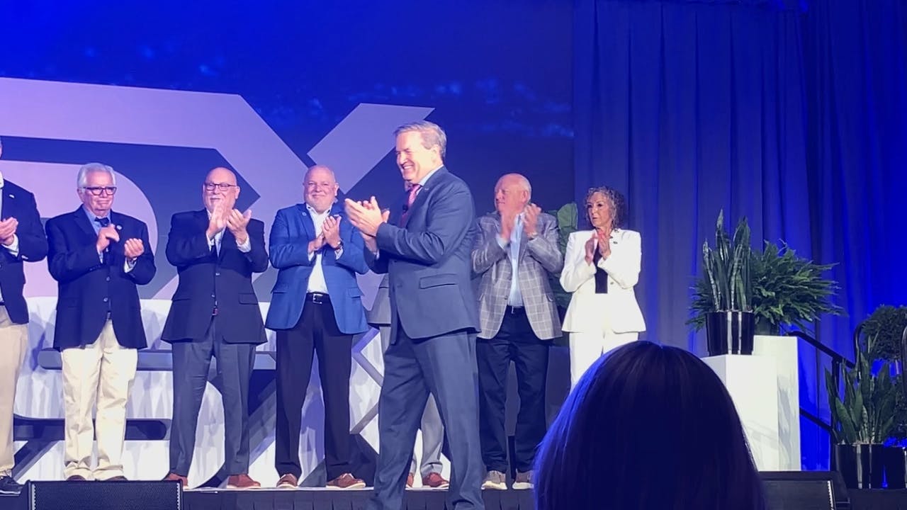 John Loud accepts ESA's Top Honor at ESX 2025
