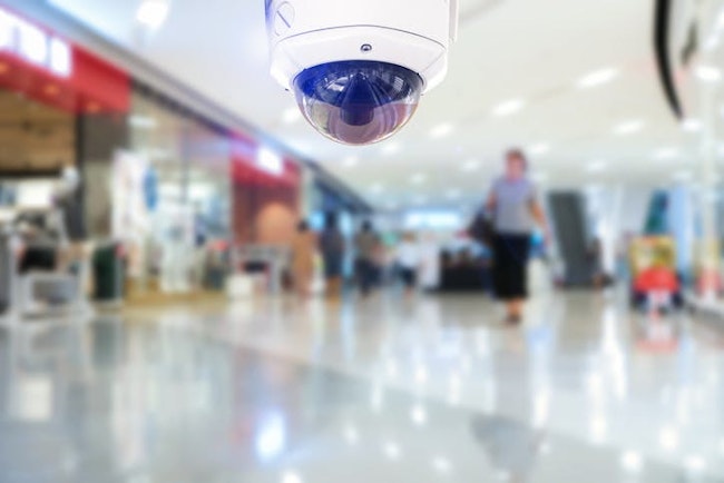 Edge-based AI enables real-time surveillance and analytics directly on the device, thereby improving speed, reducing bandwidth and protecting sensitive data.
