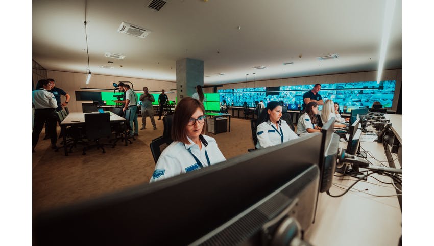 Security analysts leverage AI-driven workflows to streamline investigations, correlate data across tools and enhance decision-making without losing human oversight.