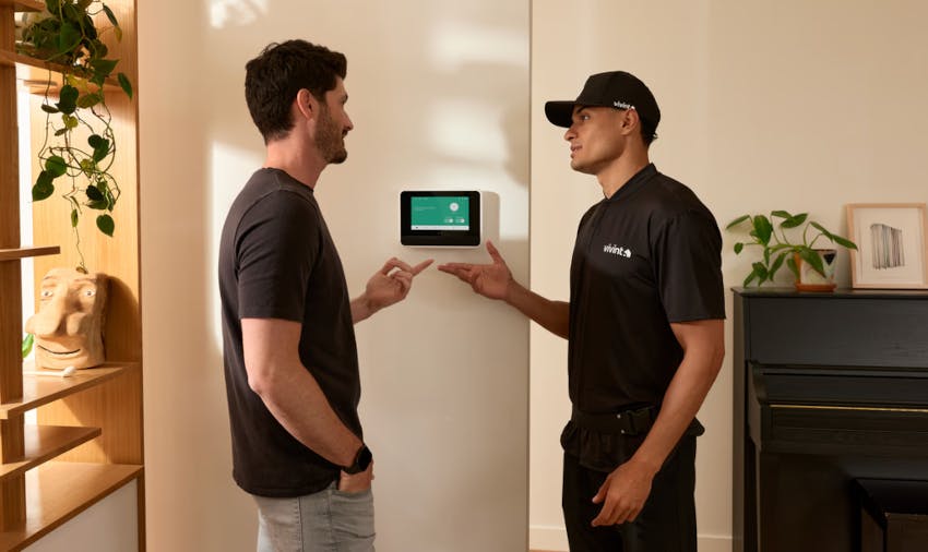Vivint&rsquo;s new builder-focused program packages connected devices such as cameras, smart locks, thermostats and sensors into a centrally managed system installed and serviced by the company&rsquo;s in-house technicians.