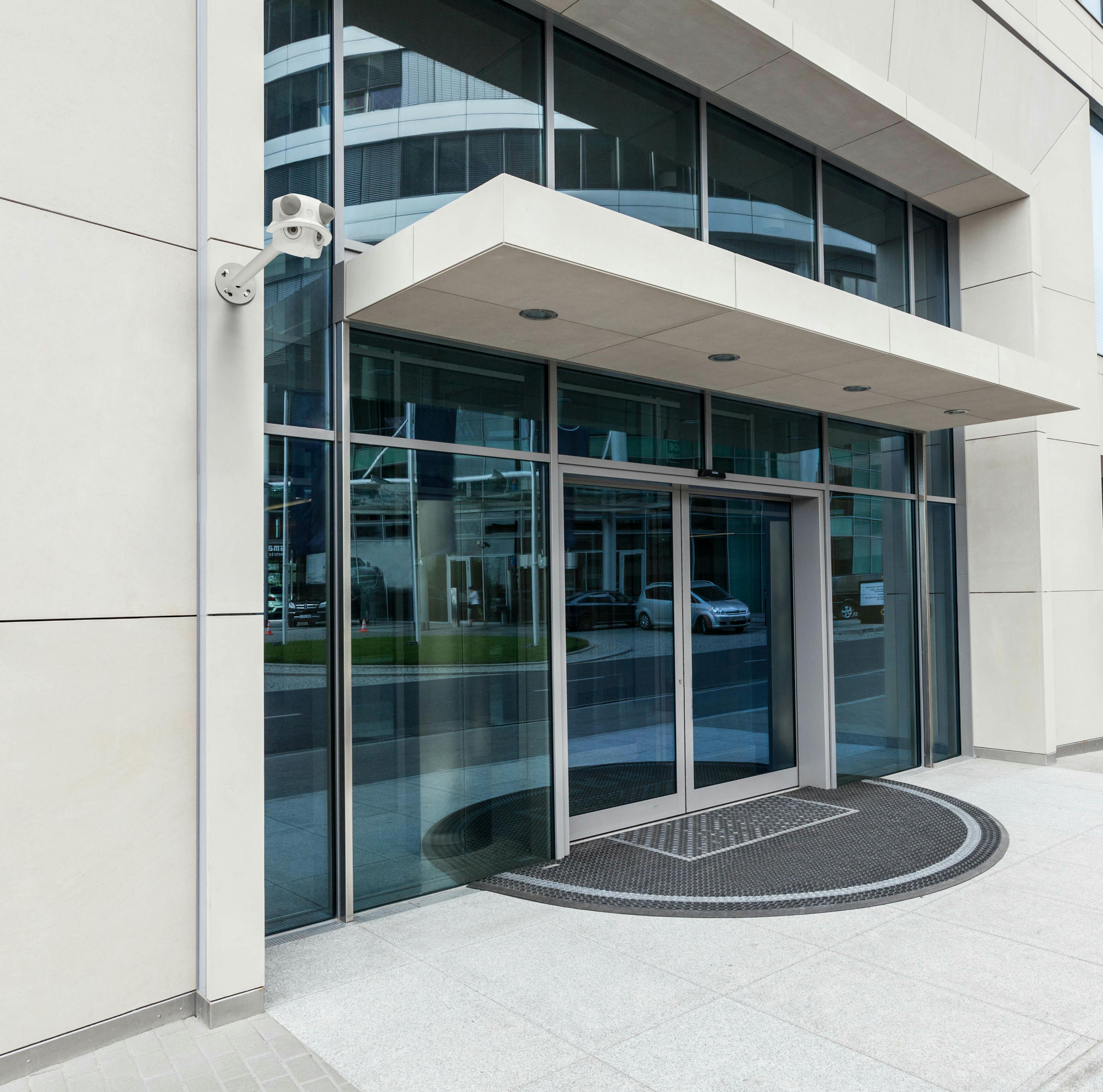 SDS Perimeter Outdoor Gunshot Detection System extends gunshot detection coverage to exterior environments including campuses and parking areas.