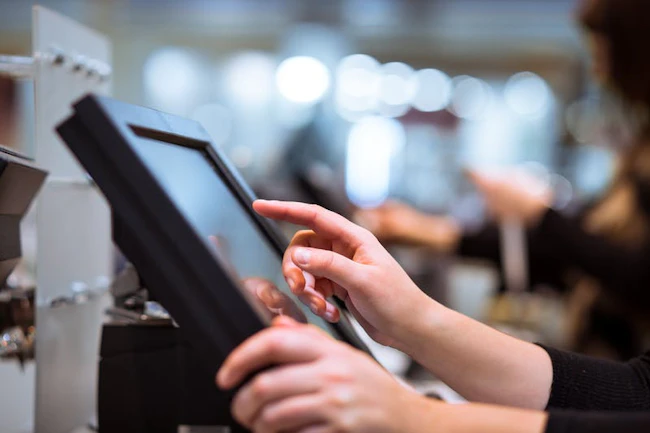 New VikingCloud research found that while most quick-service and fast-casual restaurant chains expressed confidence in their cybersecurity defenses, 76% reported experiencing a sensitive data leak during the past year.