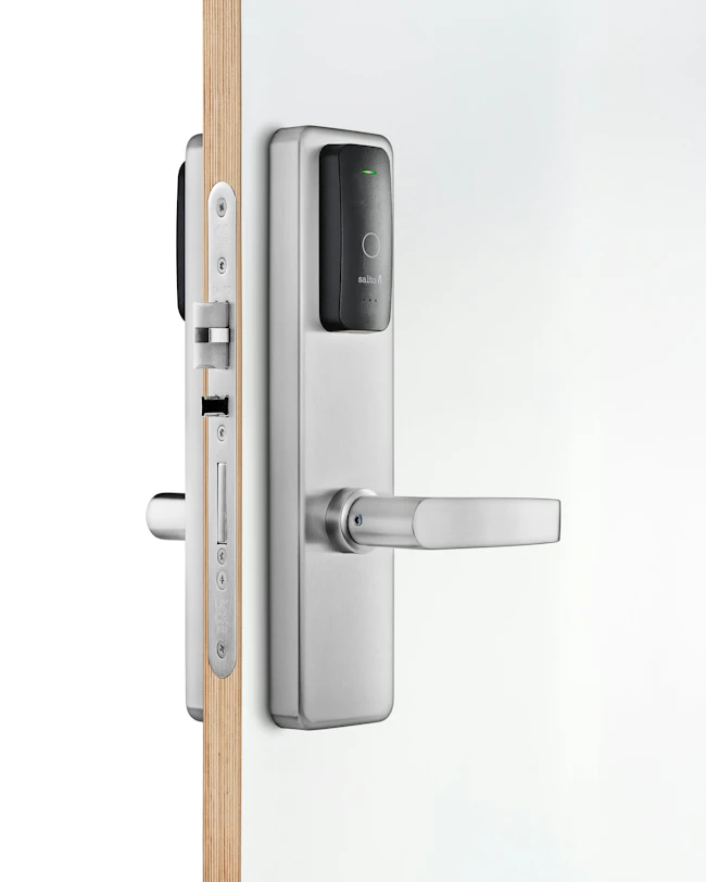 Salto's new XS4 Double Reader combines two integrated readers in a single wire-free smart lock to enable monitored entry and exit at one access point.